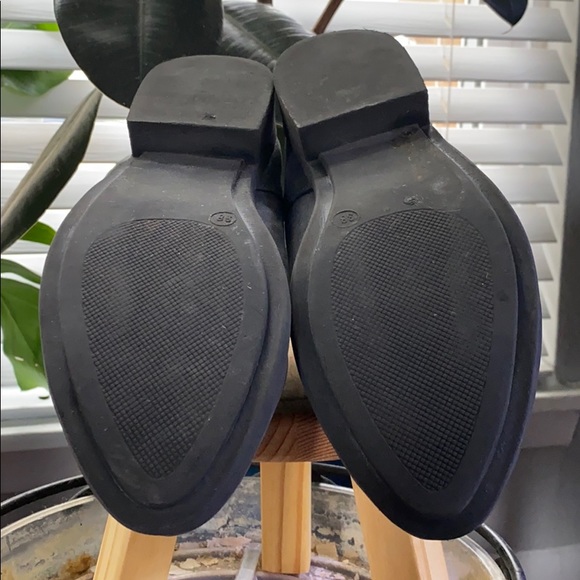 Chelsea Boot - Picture 3 of 6